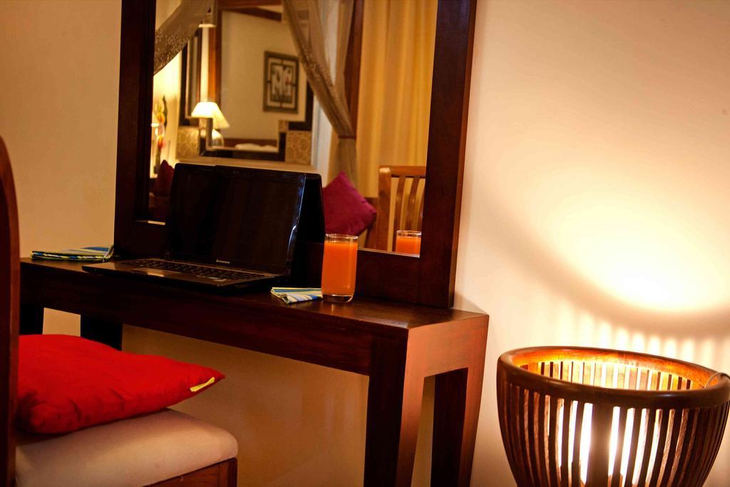 Hotel Highnest Singapperumalkovil Pokoj fotografie